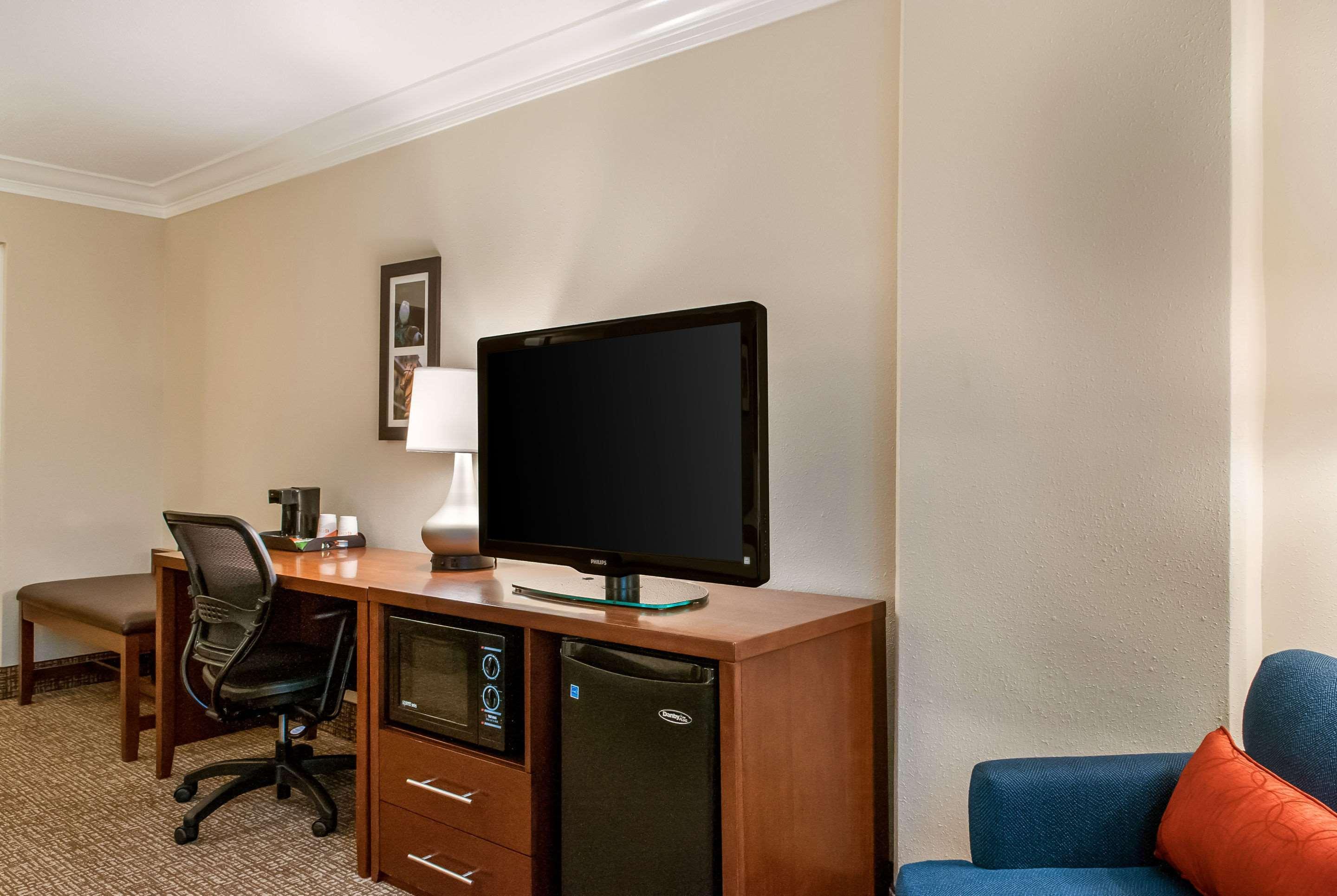 Comfort Inn & Suites At Copeland Tower Metairie Kültér fotó