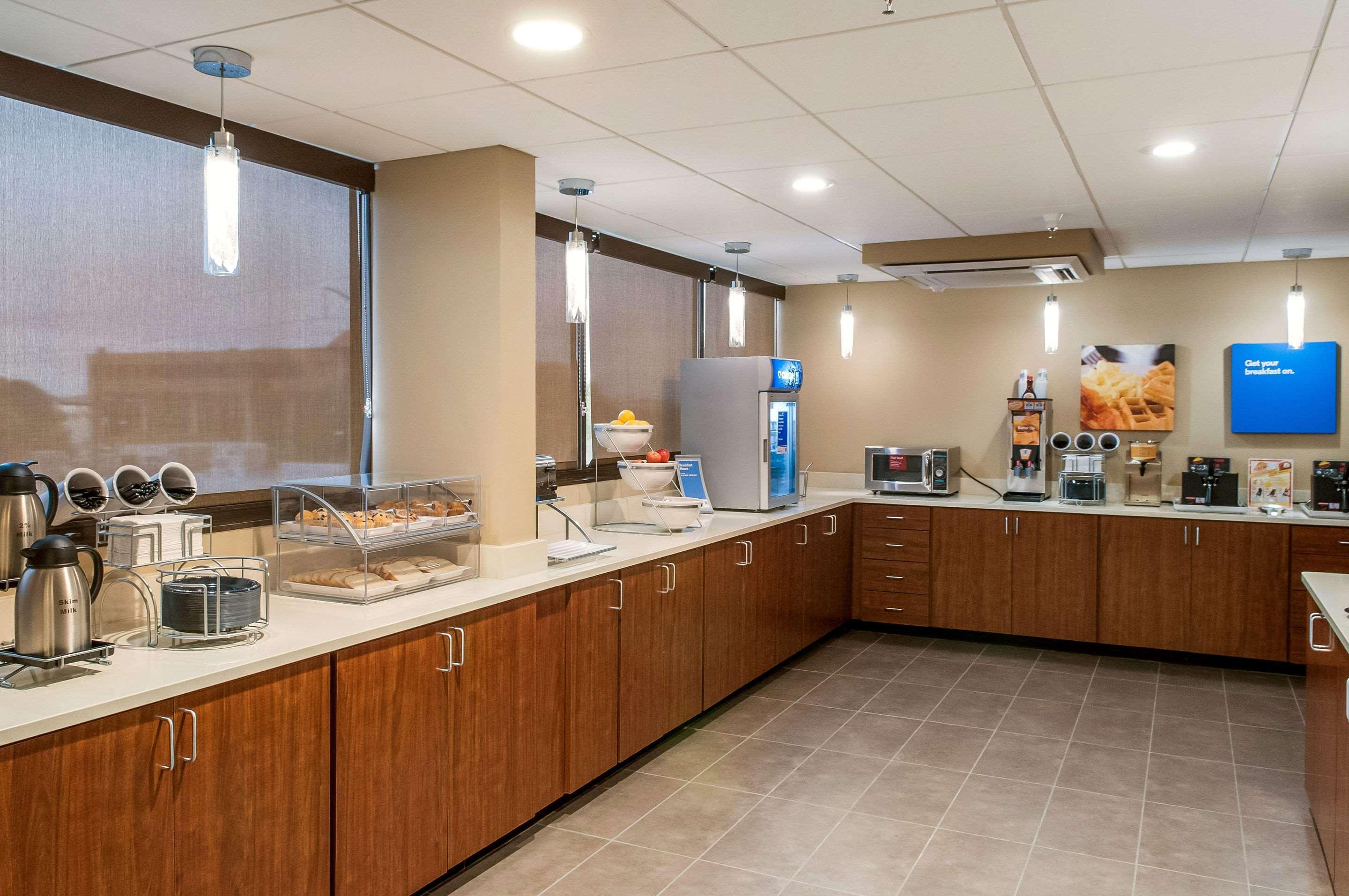Comfort Inn & Suites At Copeland Tower Metairie Kültér fotó
