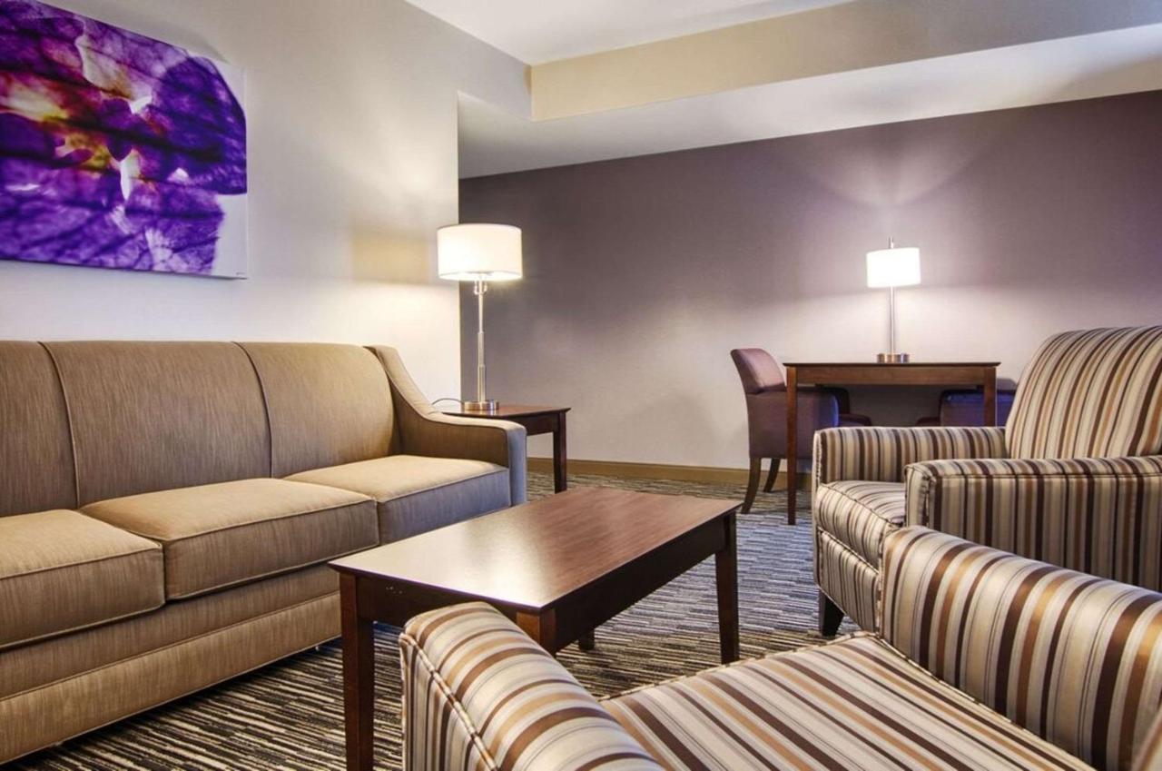 Comfort Inn & Suites At Copeland Tower Metairie Kültér fotó